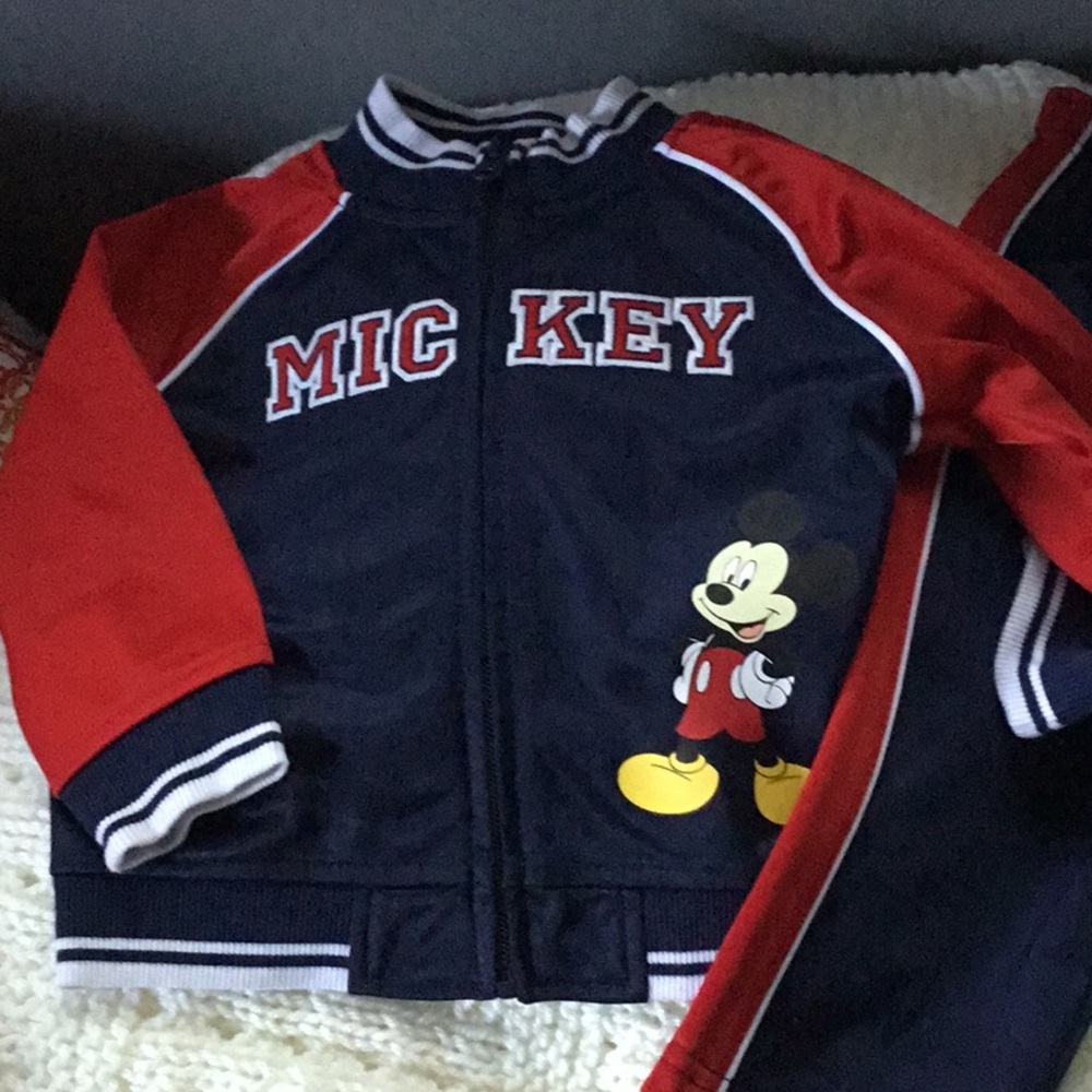 Disney MM outfit